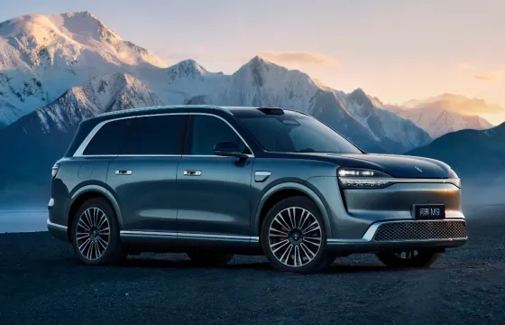 Test approfondi de la AITO M9 2026 : confort phare renouvelé, conduite autonome ambitieuse mais maîtrisée