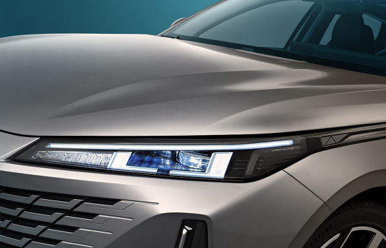 تجربة عميقة لسيارة Changan CS75 PLUS BlueCore Hybrid شاو تشينغ: اختراق عملي للهجين غير القابل للشحن