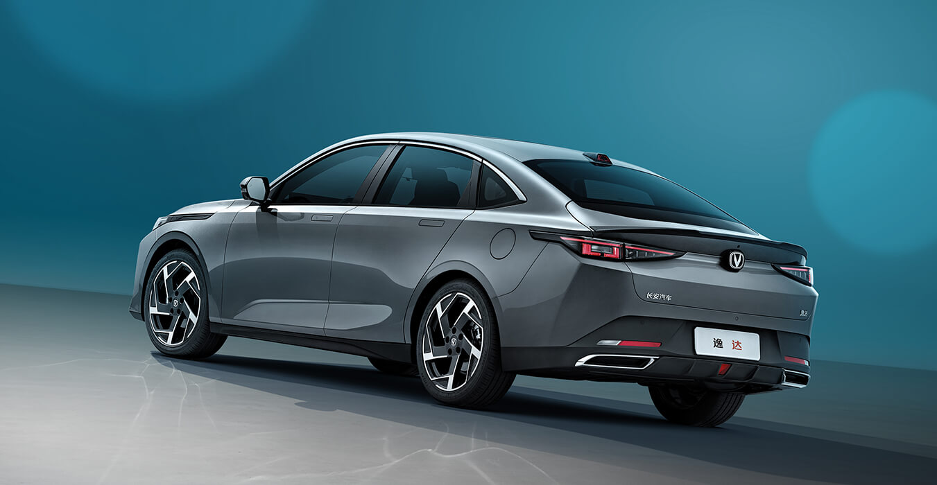 الصورة الرسمية لطراز Changan CS55PLUSLanjing الهجين الفائق (للاسترشاد بلغة التصميم ذاتها ضمن السلسلة)