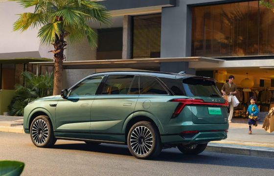 MIIT's 411th New Vehicle Announcement: Wey's All-New Lanshan Box-Shape SUV Debuts; Avatr T09 and BMW L Appear