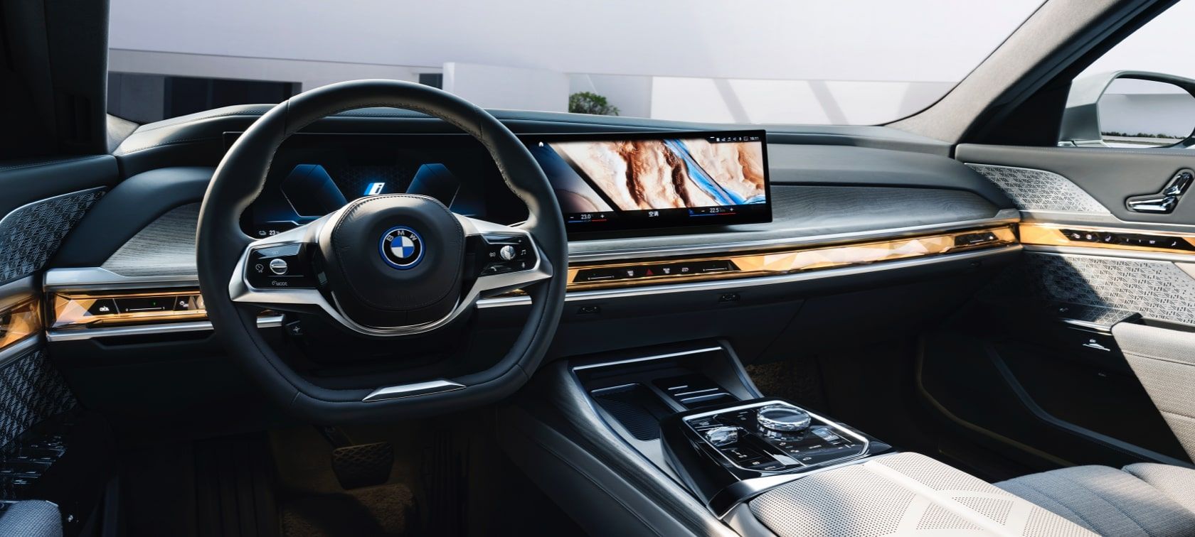 Détails de l'intérieur d'un véhicule Brilliance BMW 2022