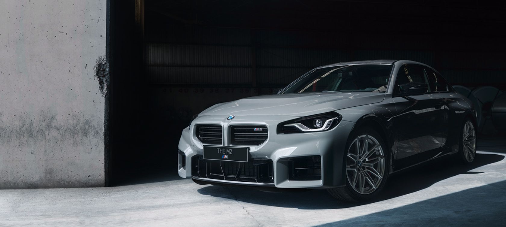 Front view of the Brilliance BMW BMW M2 2024 sedan