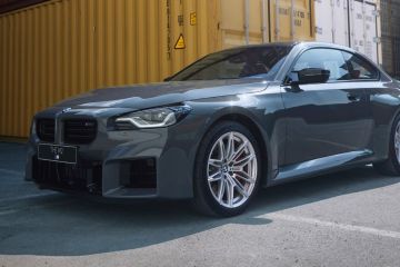 BMW M2 instala kit de pista y establece nuevo récord de vuelta en el Nürburgring para segmento compacto