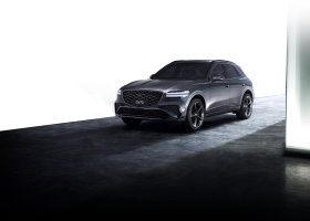 捷尼赛思2027款GV70混动版谍照曝光，剑指雷克萨斯RX