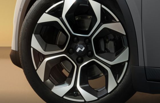 مراجعة متعمقة لسيارة لي داو L60: المعيار المتوازن لسيارات الدفع الكهربائي SUV في فئة 200 ألف يوان