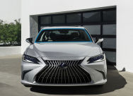 Les ventes nord-américaines de TOYOTA augmentent légèrement de 1,1 % au Q2, pénalisées par la pénurie de RAV4 et le renouvellement de Lexus ES qui entraîne un effondrement de 92 % des ventes