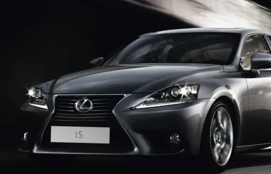 La version 100 % électrique de la nouvelle génération Lexus ES 2027 sera lancée à moins de 500 000 yuans, visant le segment des berlines haut de gamme intermédiaires