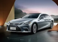 Acura envisage de lancer un SUV phare à trois rangées de sièges, en concurrence directe avec le Lexus TX