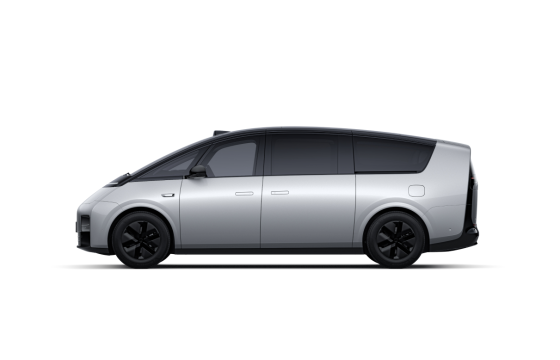 Priced at ¥509,800: New Li MEGA Launches with 4 LiDARs, Zero-Gravity Quad Seats & 710 km Range