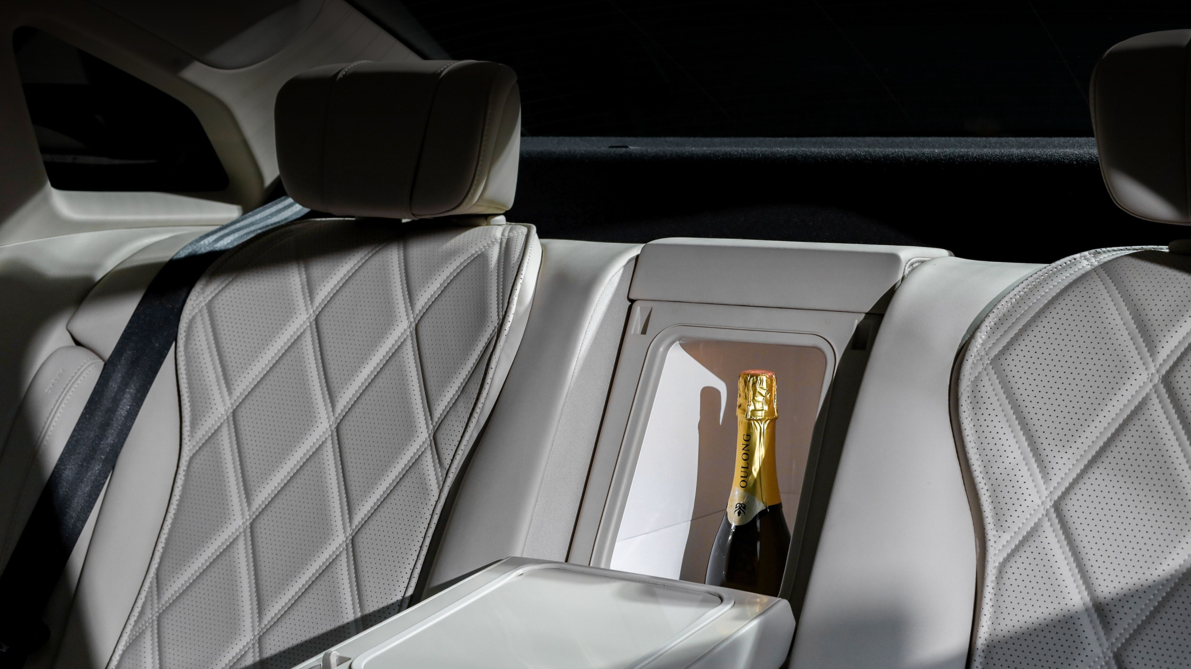 Interior Close-up of Chery Fulwin A9L 2025 Model