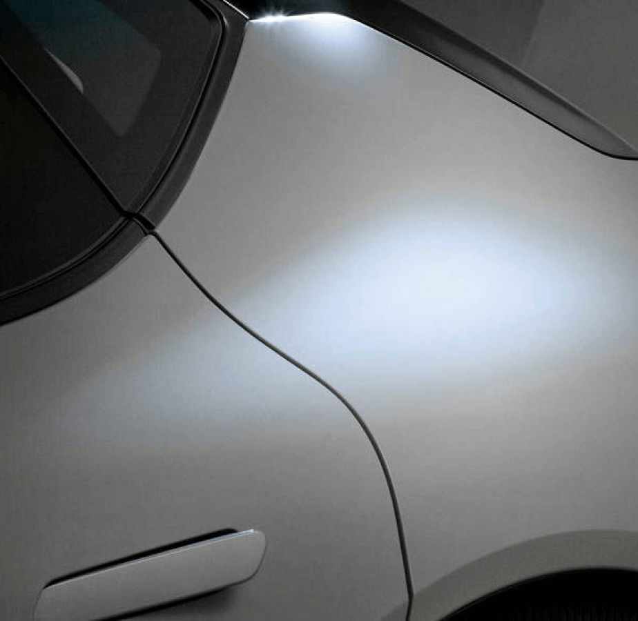 KIA EV6 2026 Silver Model Right-Side Detail Shot