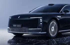 Les modèles MAEXTRO V680 et V800 seront lancés le 5 août, à partir de 650 000 yuans en précommande
